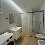 Aral - Gate Hotel
