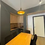 Aral - Gate Hotel Shengjin (Lezhe)