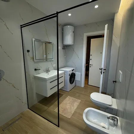 Aral - Gate * Shëngjin