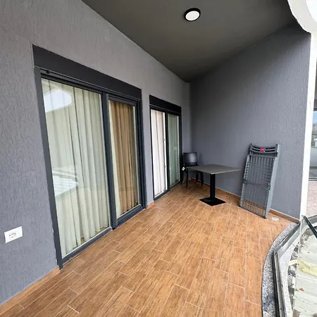 Hotel Aral - Gate Shengjin