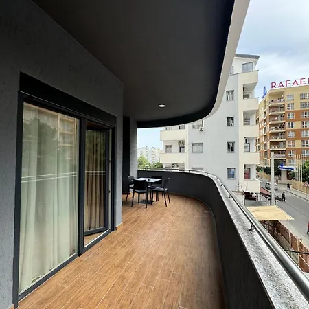 Hotel Aral - Gate Shengjin